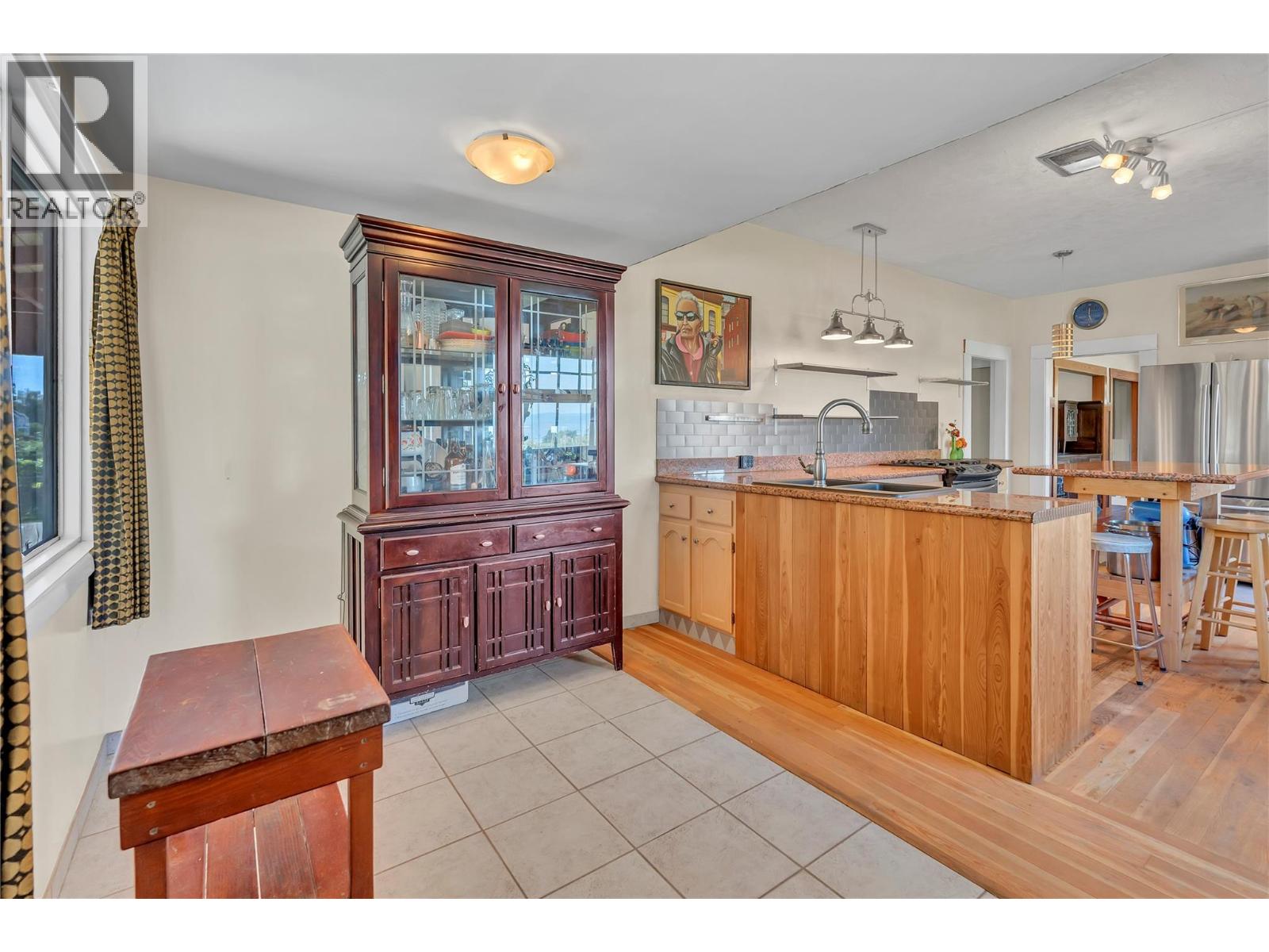 235 Middle Bench Road N, Penticton, British Columbia  V2A 8S5 - Photo 5 - 10366147