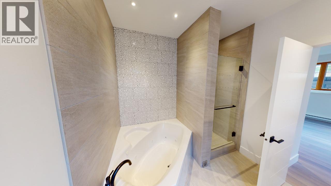 7291 Prospector Avenue Unit# 401, Radium Hot Springs, British Columbia  V0A 1M0 - Photo 24 - 10367109