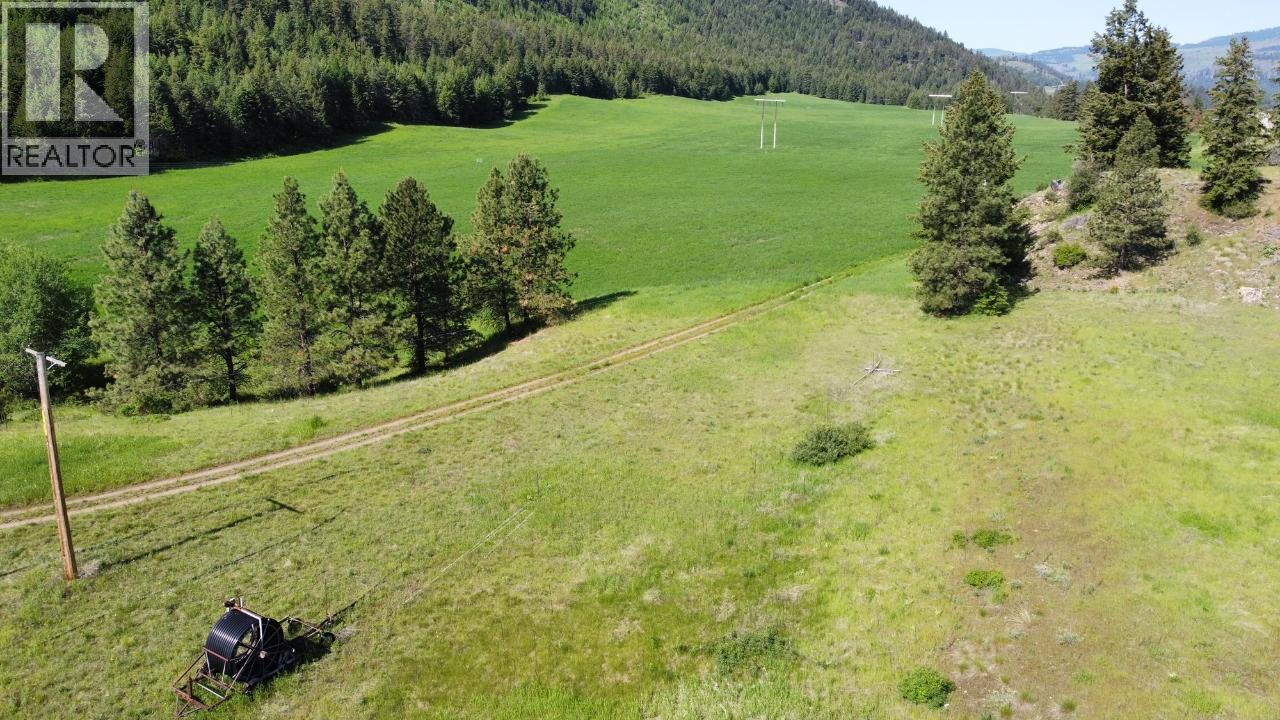 3352 3 Highway, Rock Creek, British Columbia  V0H 1Y0 - Photo 10 - 10367177