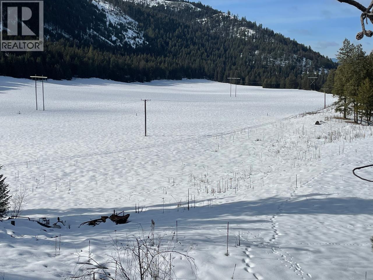 3352 3 Highway, Rock Creek, British Columbia  V0H 1Y0 - Photo 23 - 10367177