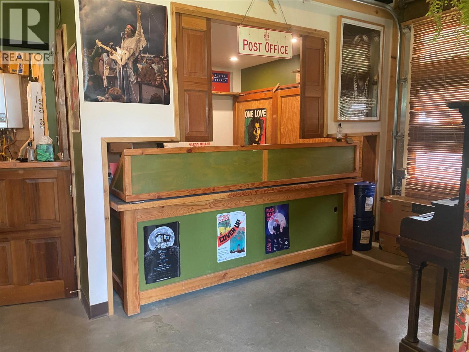 7114 1st Avenue, Ymir, British Columbia  V0G 2K0 - Photo 4 - 10366892