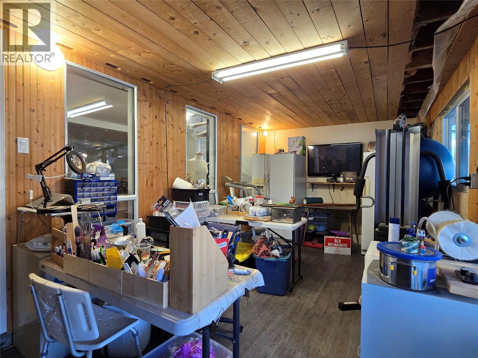 2438 Loon Lake Road, Loon Lake, British Columbia  V0K 1H1 - Photo 23 - 10367108