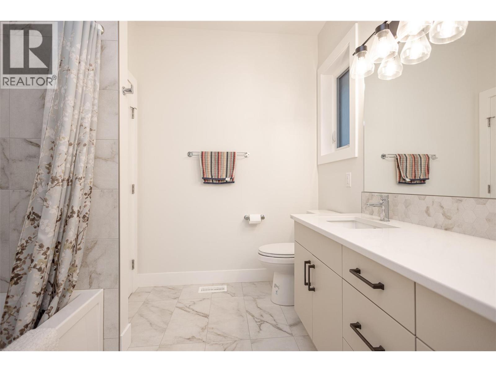 2118 Ryegrass Road, Kelowna, British Columbia  V1Y 0A2 - Photo 26 - 10367188