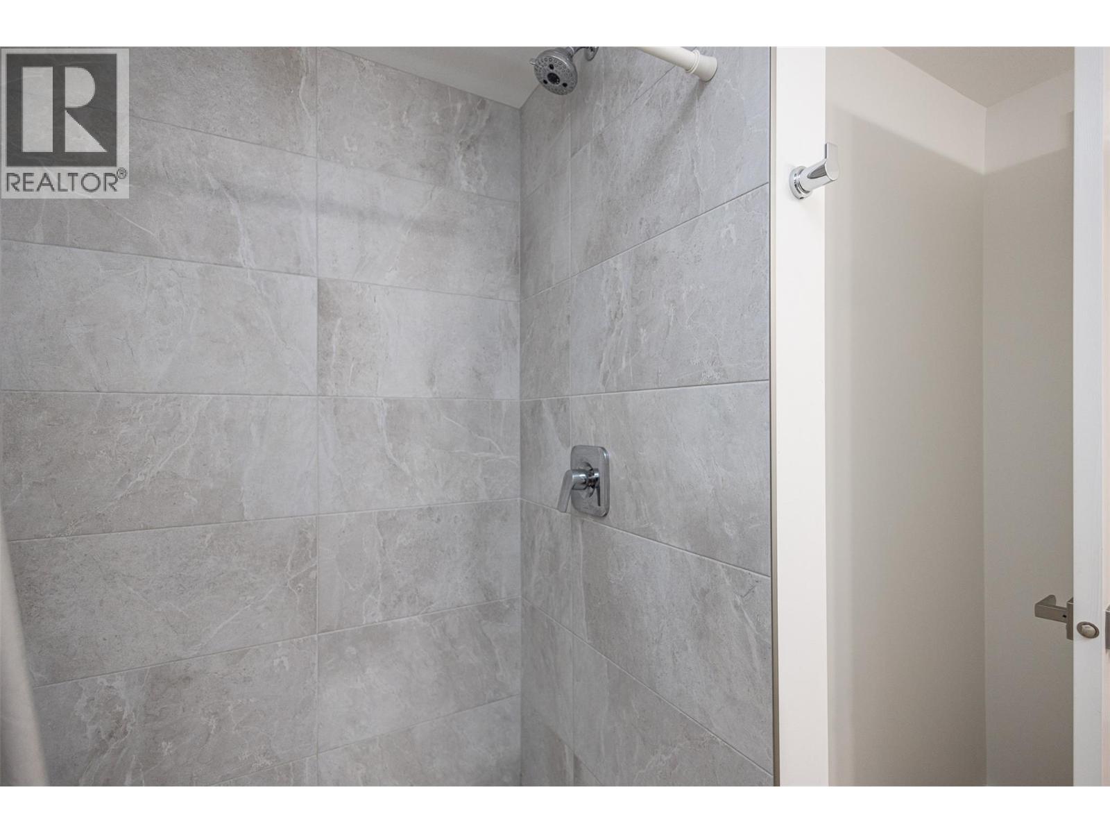 2118 Ryegrass Road, Kelowna, British Columbia  V1Y 0A2 - Photo 42 - 10367188