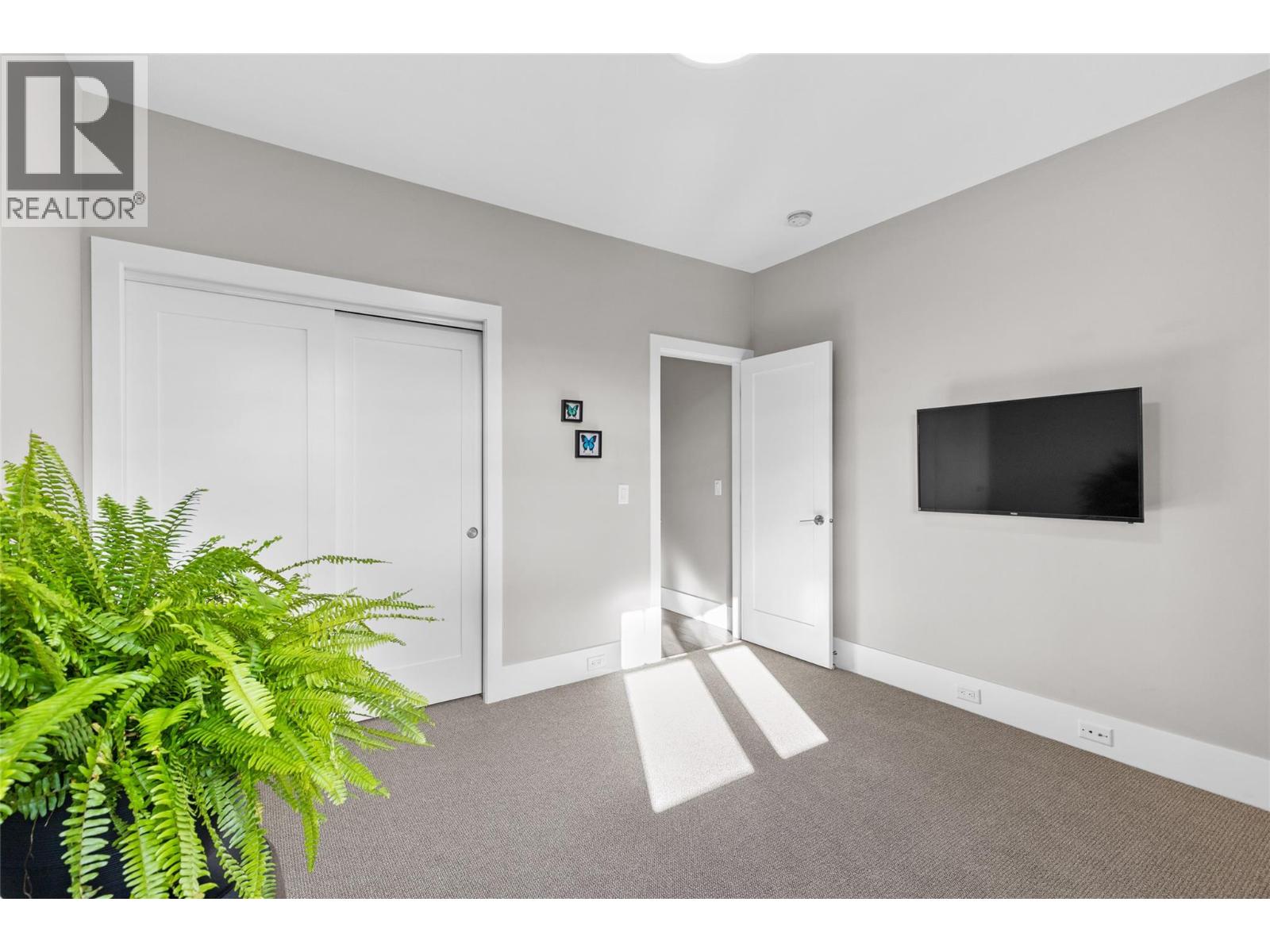 4000 Redstone Crescent Unit# 221, Peachland, British Columbia  V0H 1X5 - Photo 32 - 10366988