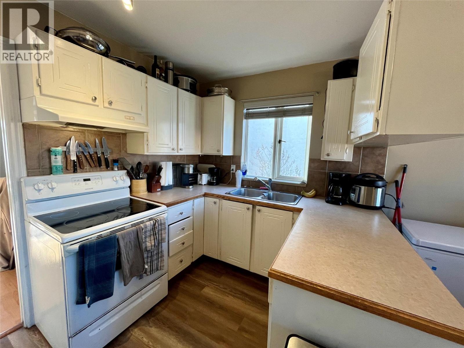 128 Peace River Crescent, Tumbler Ridge, British Columbia  V0C 2W0 - Photo 9 - 10366990