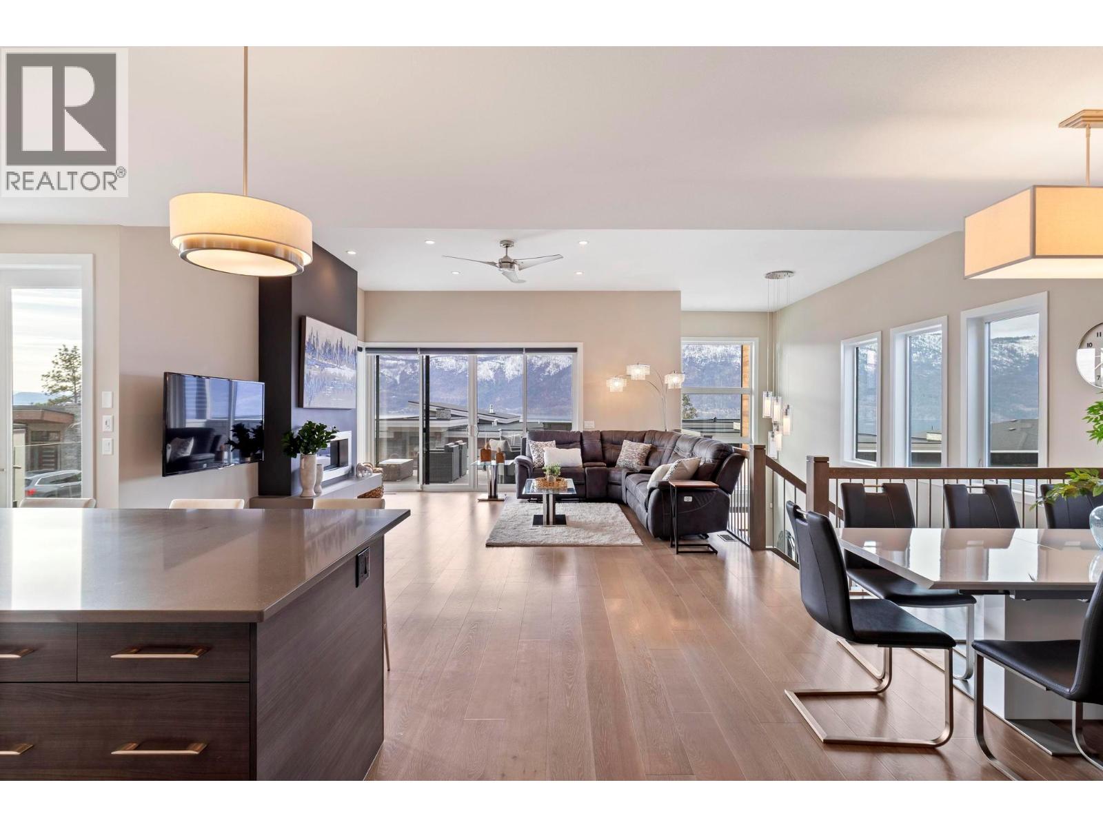 1673 Travertine Drive, Lake Country, British Columbia  V4V 2T4 - Photo 7 - 10367194