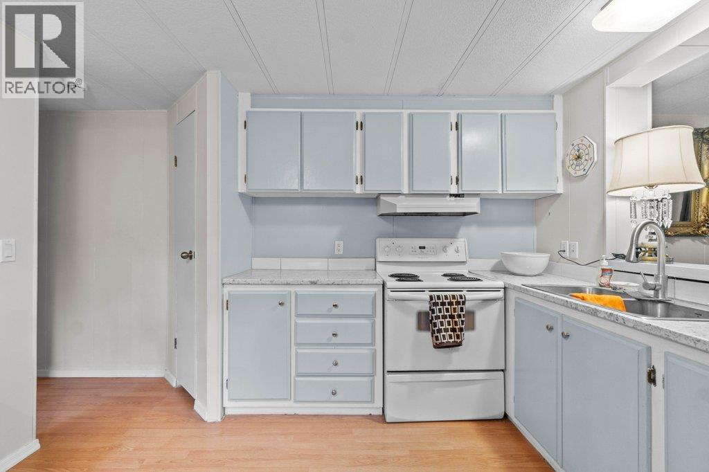 1361 30 Street Se Unit# 43, Salmon Arm, British Columbia  V1E 2N4 - Photo 6 - 10366907