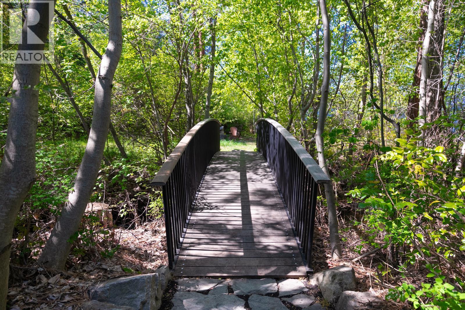 5308 Lakeshore Road, Kelowna, British Columbia  V1W 4J3 - Photo 57 - 10367232