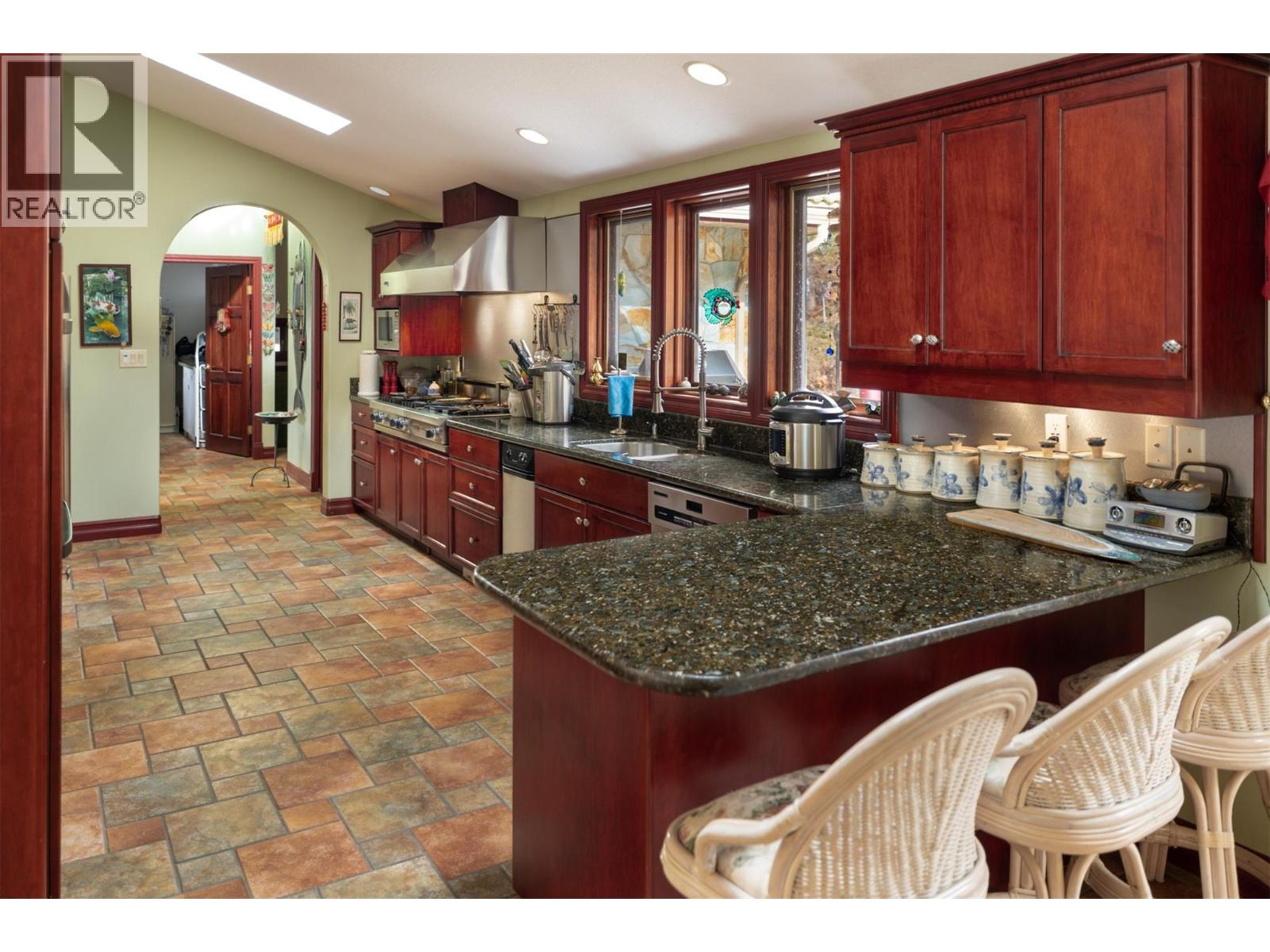 8809 Okanagan Landing Road, Vernon, British Columbia  V1H 1J9 - Photo 23 - 10367231