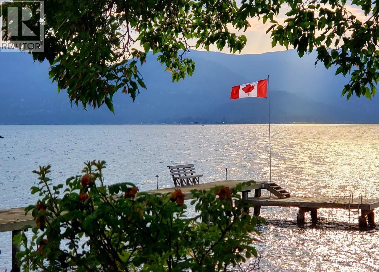 8809 Okanagan Landing Road, Vernon, British Columbia  V1H 1J9 - Photo 3 - 10367231