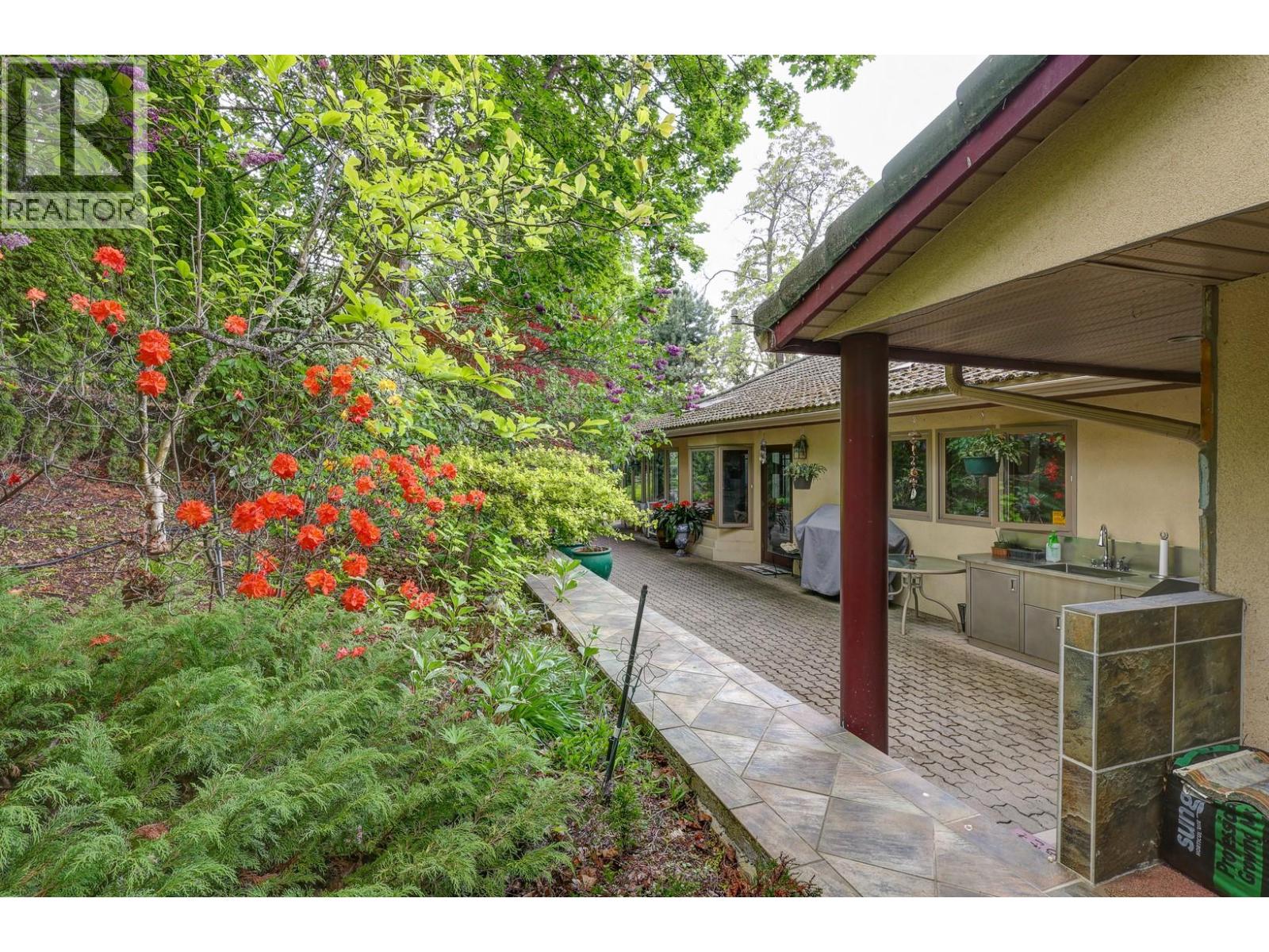 8809 Okanagan Landing Road, Vernon, British Columbia  V1H 1J9 - Photo 40 - 10367231