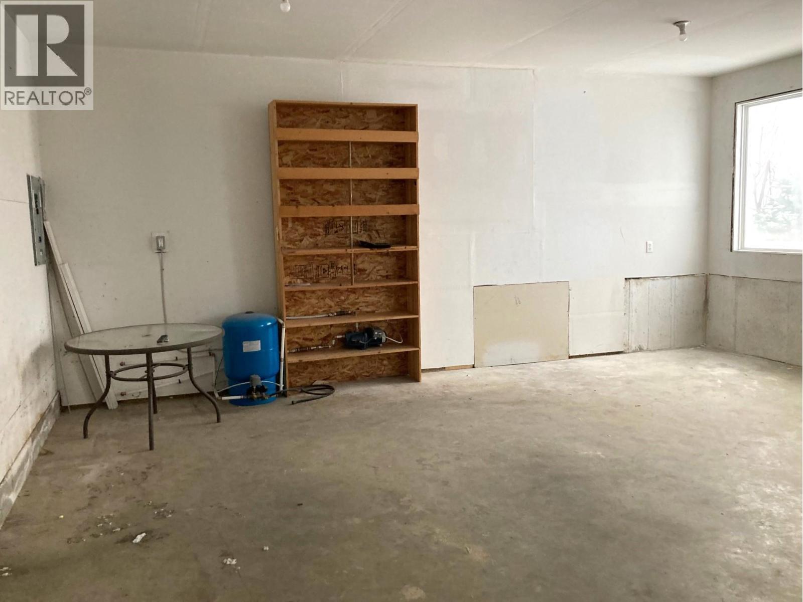 1510 Trans Canada Highway Unit# 63, Sorrento, British Columbia  V0E 2W2 - Photo 36 - 10367234