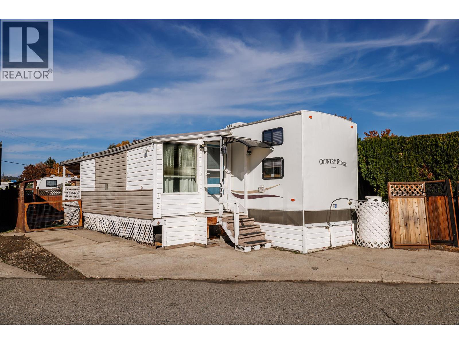 415 Commonwealth Road Unit# 600, Kelowna, British Columbia  V4V 1P4 - Photo 1 - 10366616