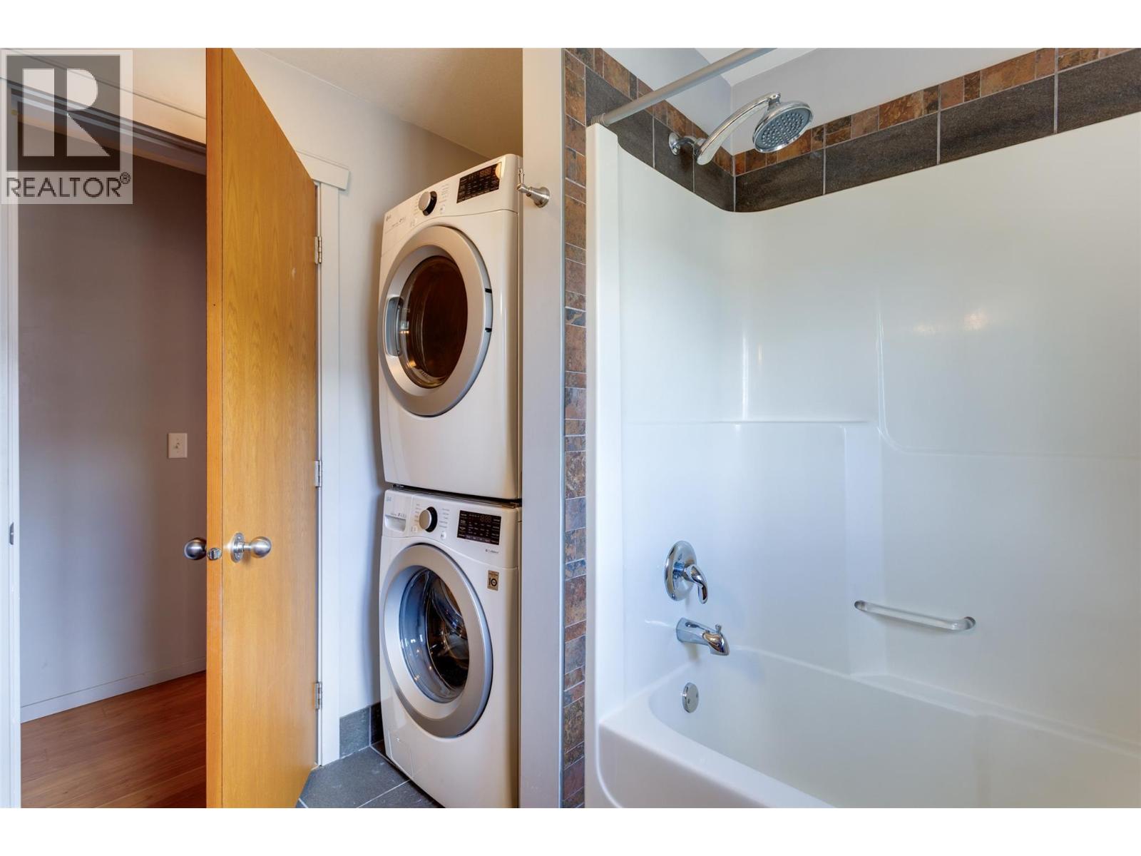 860 Glenwood Avenue, Kelowna, British Columbia  V1Y 5M5 - Photo 53 - 10367267