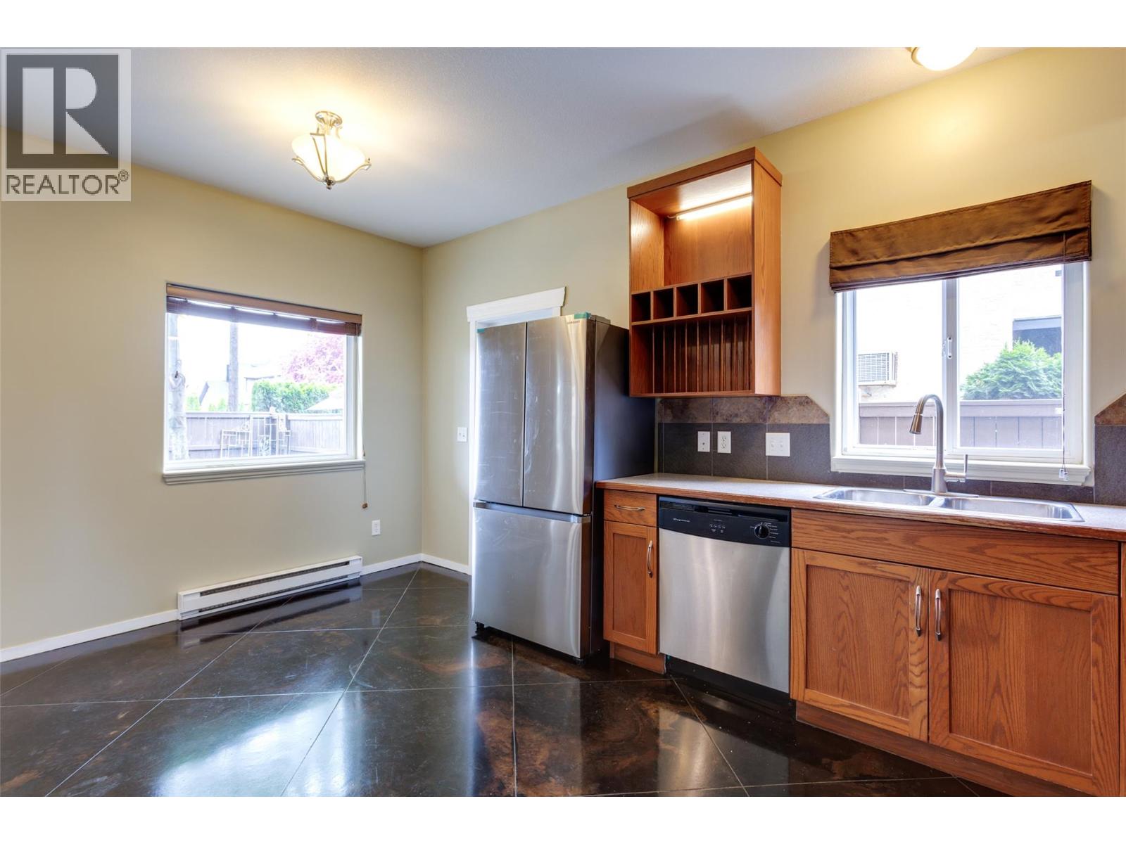 860 Glenwood Avenue, Kelowna, British Columbia  V1Y 5M5 - Photo 9 - 10367267