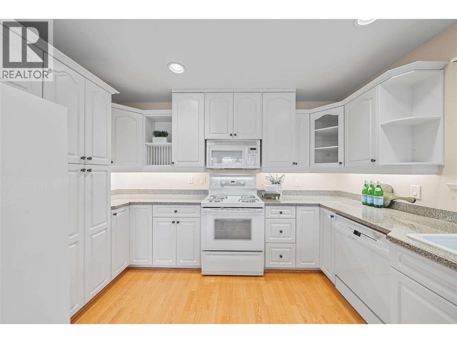 2660 Crestview Place, Blind Bay, British Columbia  V0E 1H2 - Photo 21 - 10351995