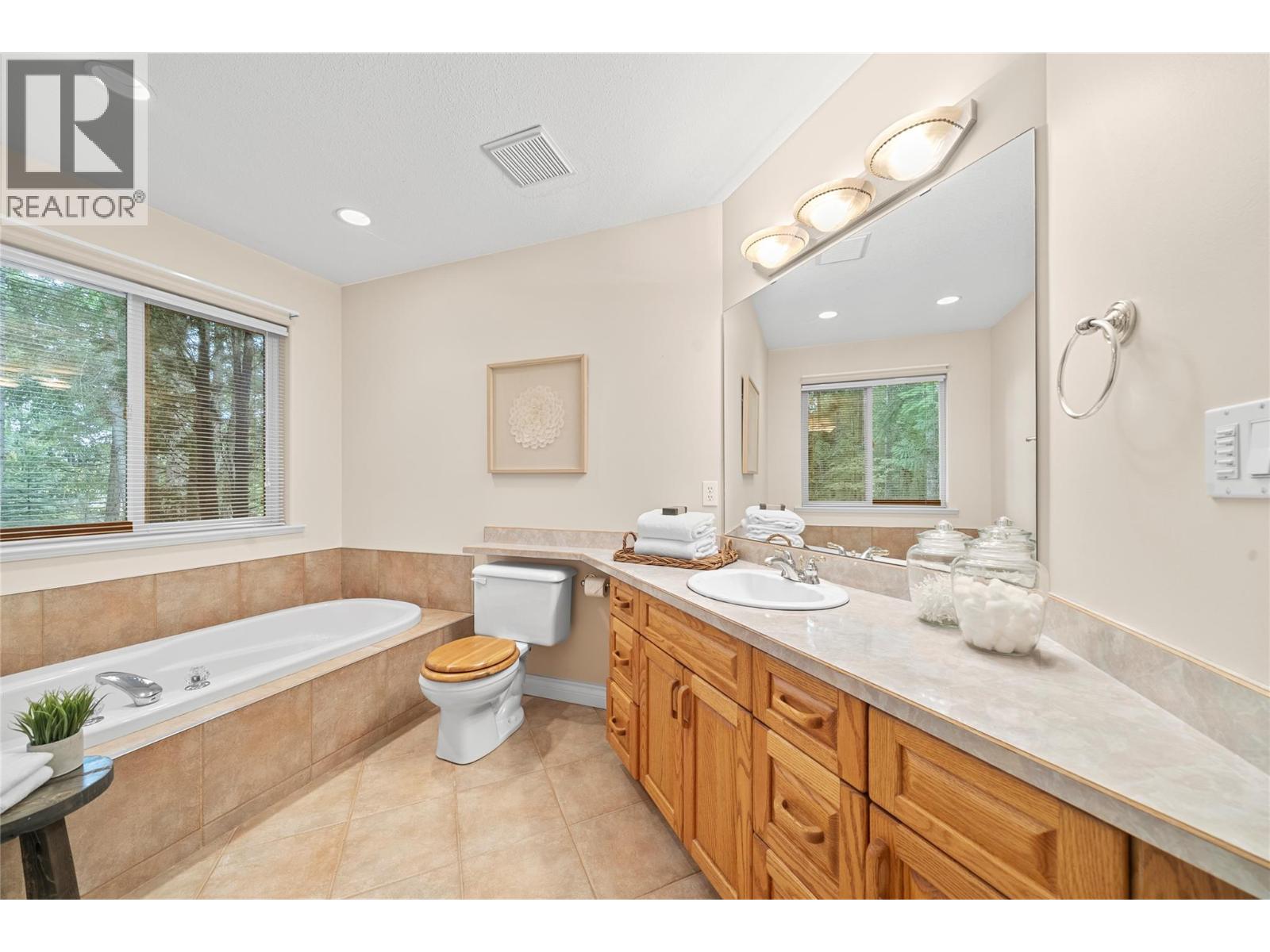 2660 Crestview Place, Blind Bay, British Columbia  V0E 1H2 - Photo 34 - 10351995