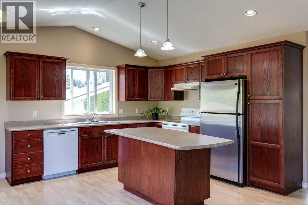 4541 Gordon Drive, Kelowna, British Columbia  V1W 1T3 - Photo 24 - 10367277