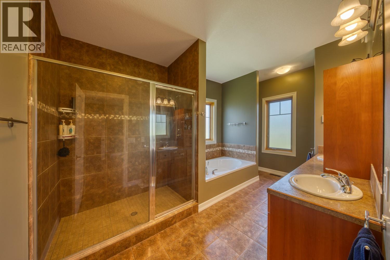 4453 Cedar Bay, Fairmont Hot Springs, British Columbia  V0B 1L2 - Photo 19 - 10367222