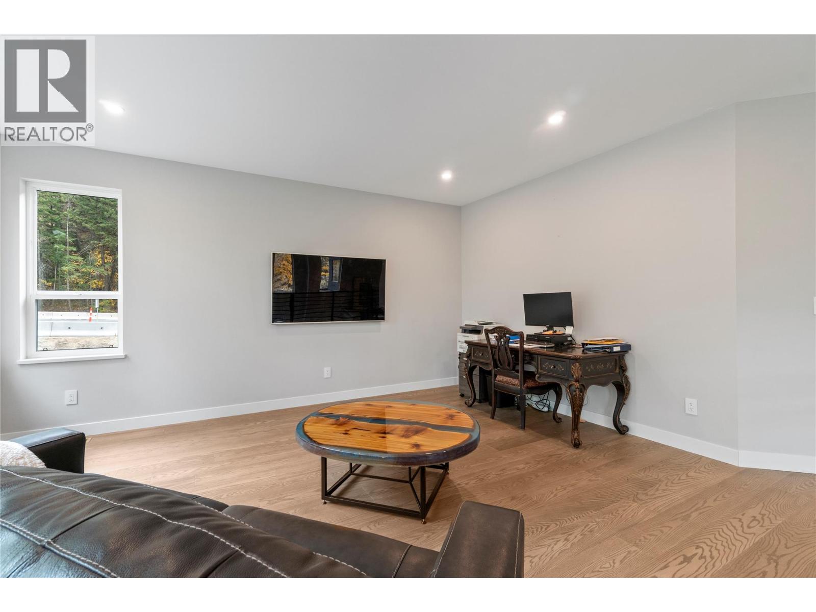 1015 Paquette Road, Chase, British Columbia  V0E 1M1 - Photo 12 - 10367099