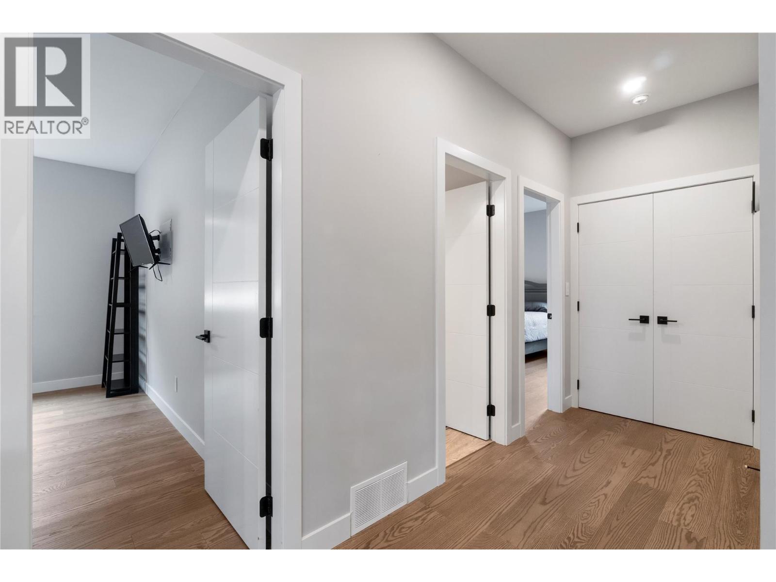 1015 Paquette Road, Chase, British Columbia  V0E 1M1 - Photo 21 - 10367099