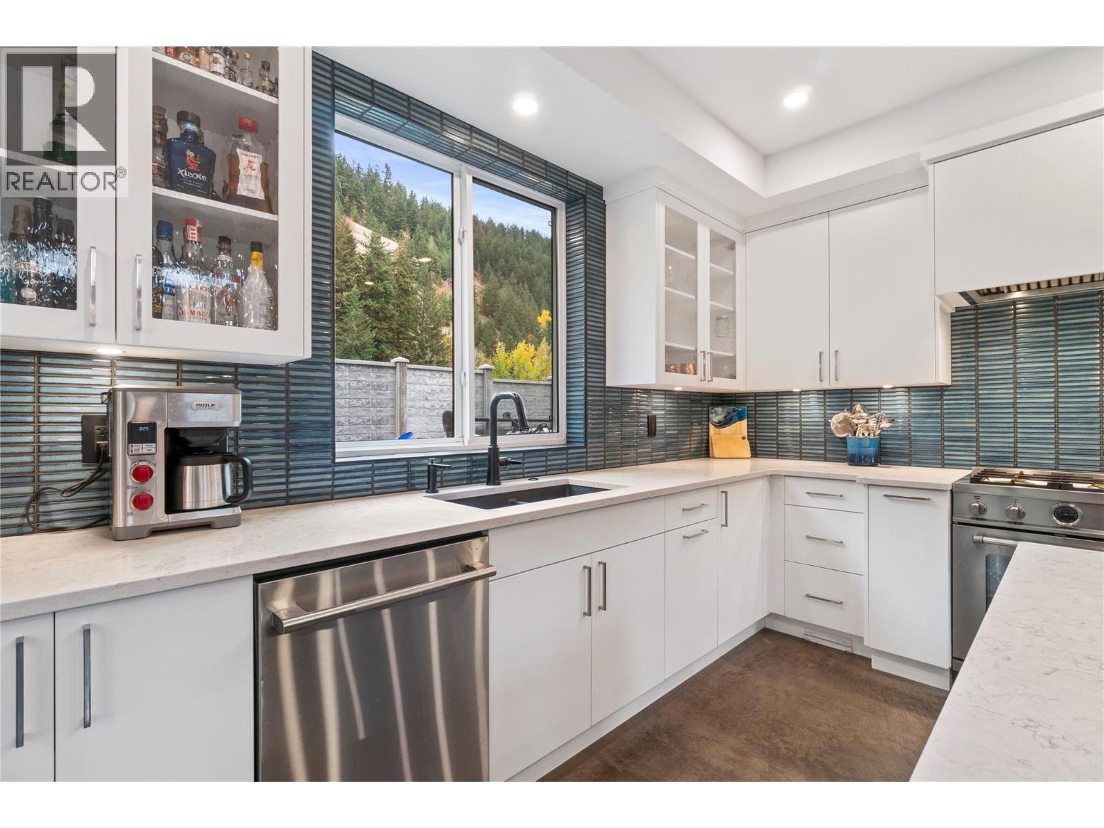 1015 Paquette Road, Chase, British Columbia  V0E 1M1 - Photo 37 - 10367099