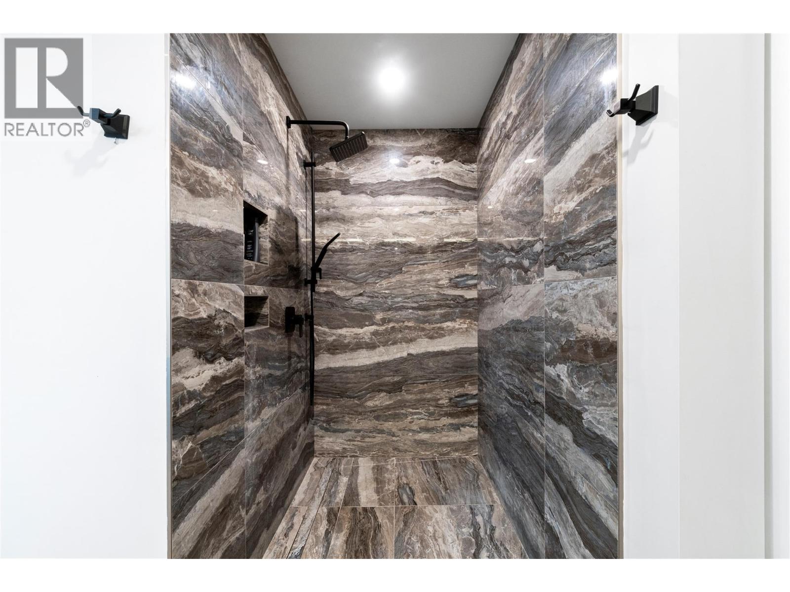 1015 Paquette Road, Chase, British Columbia  V0E 1M1 - Photo 54 - 10367099