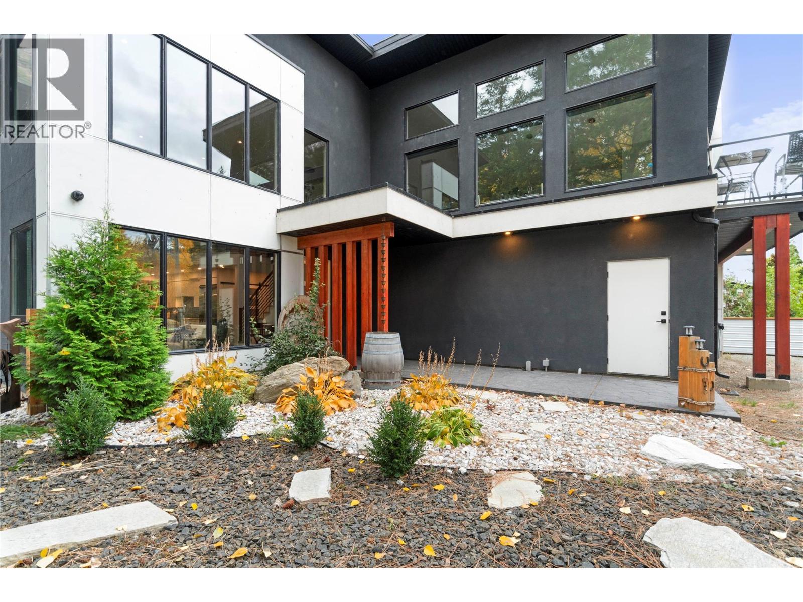 1015 Paquette Road, Chase, British Columbia  V0E 1M1 - Photo 74 - 10367099