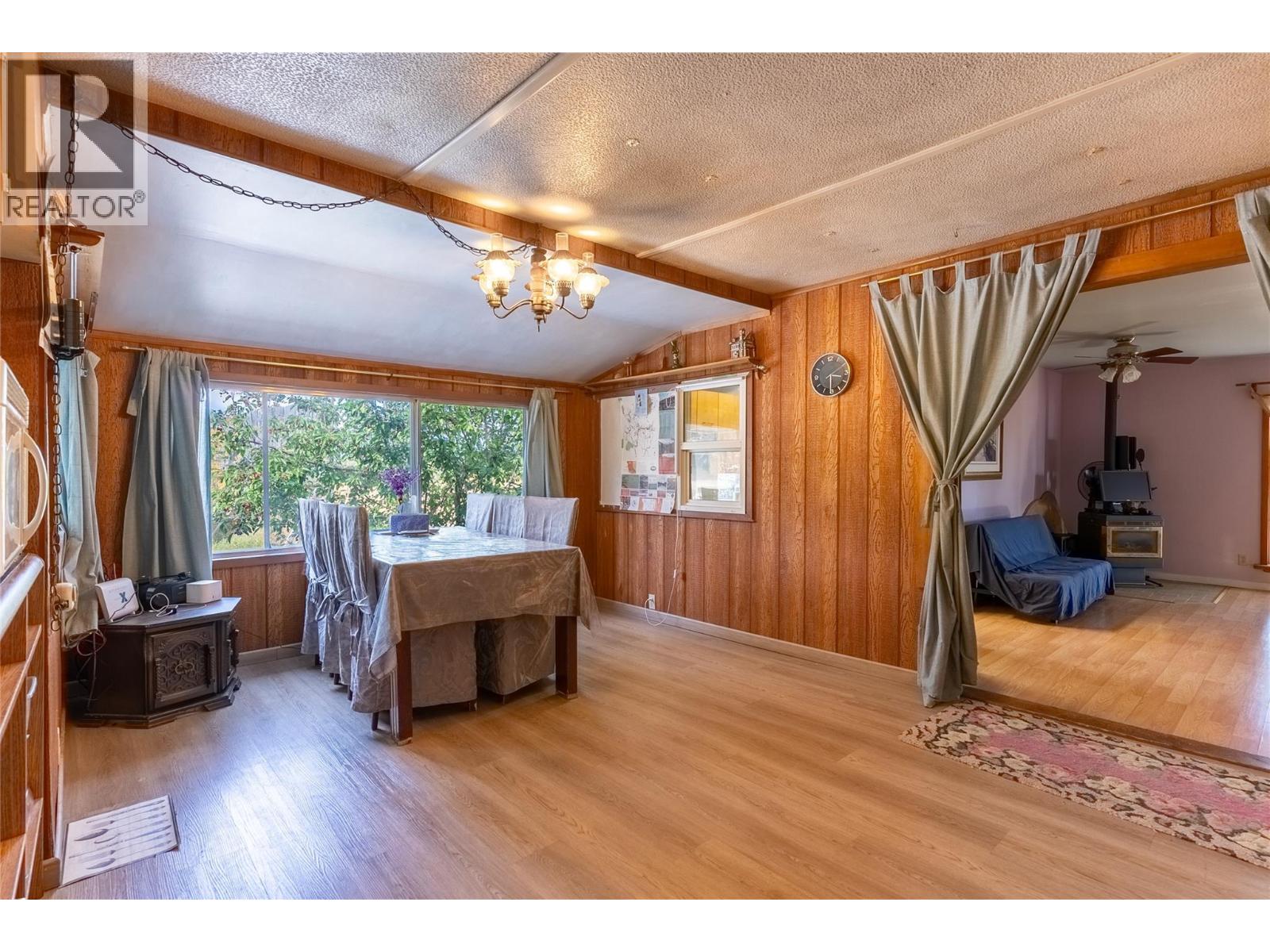 75 Big Bar Road, Clinton, British Columbia  V0K 1K0 - Photo 17 - 10367236