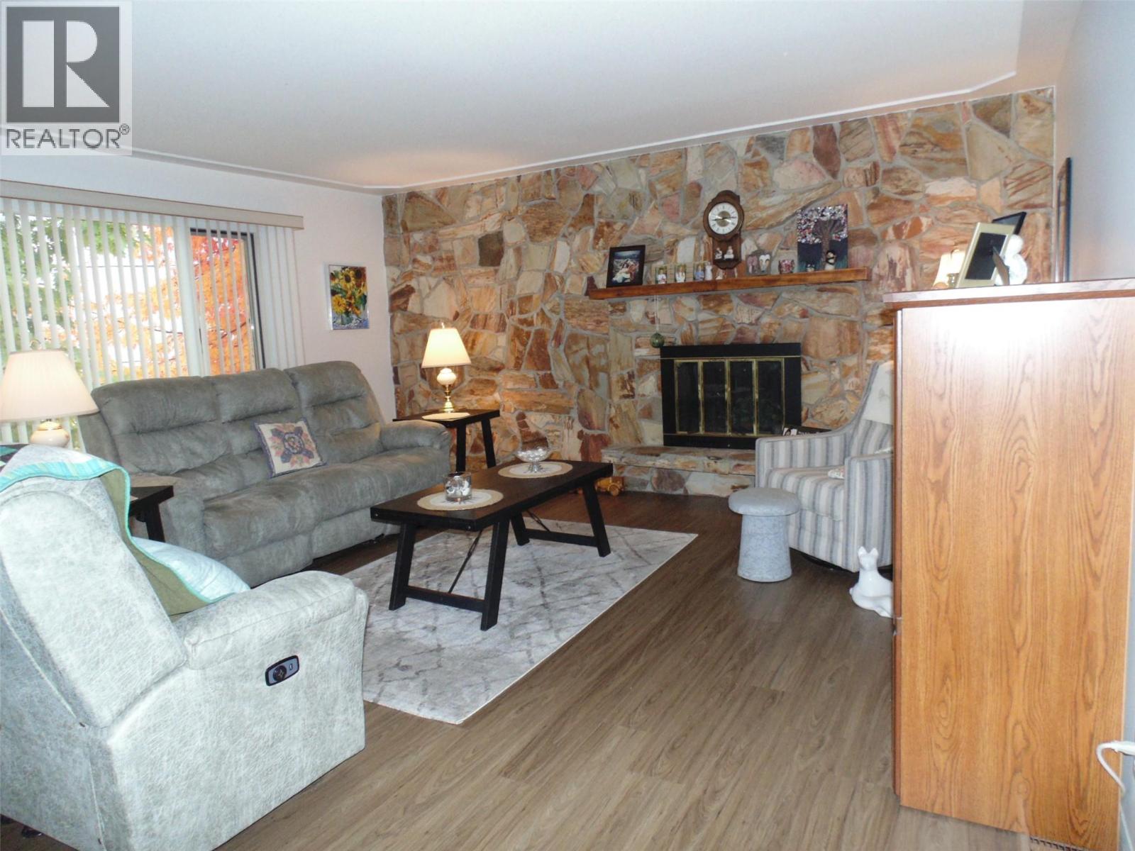 3304 8th Avenue, Castlegar, British Columbia  V1N 2Y4 - Photo 51 - 10367024