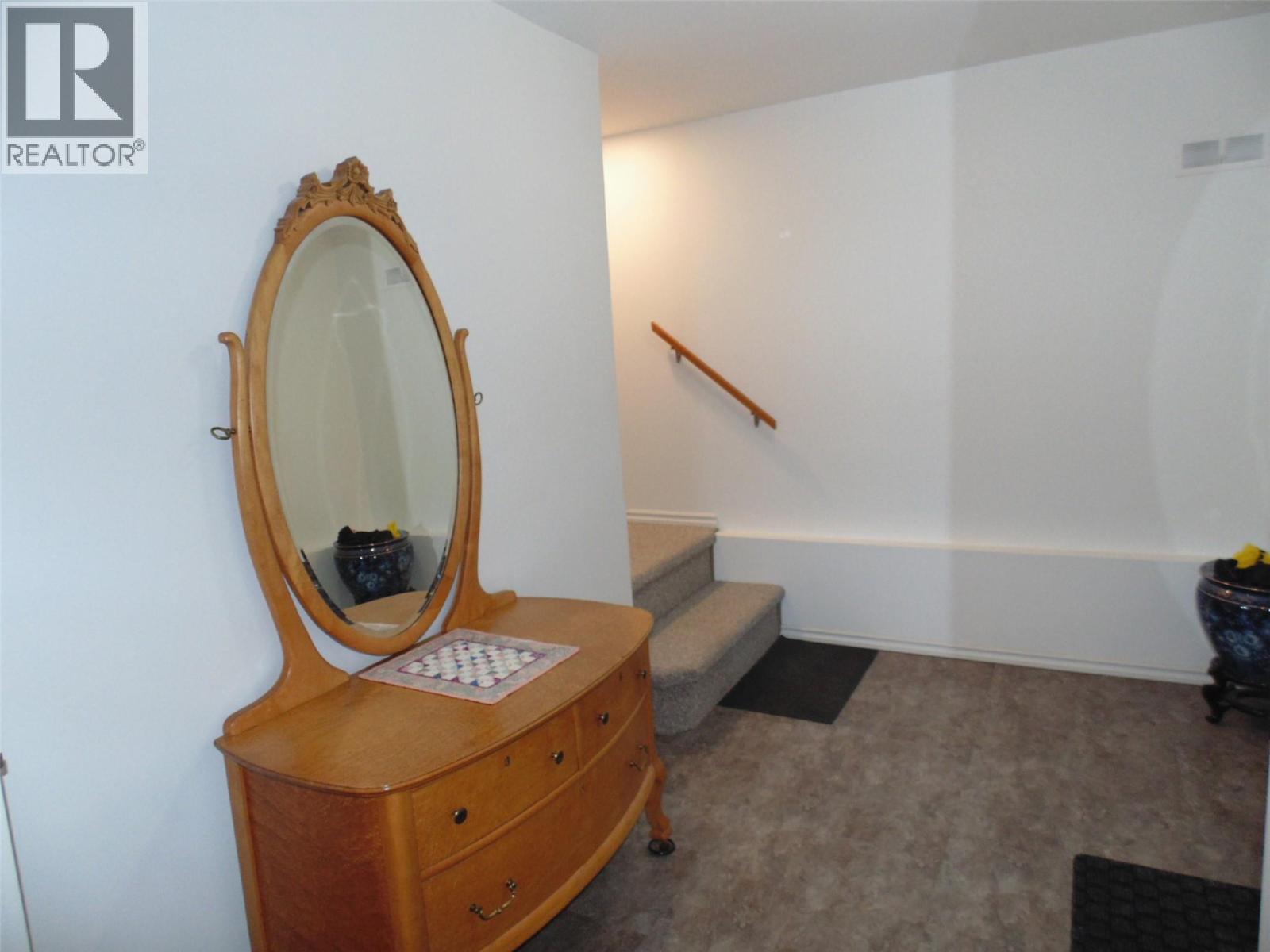 3304 8th Avenue, Castlegar, British Columbia  V1N 2Y4 - Photo 55 - 10367024