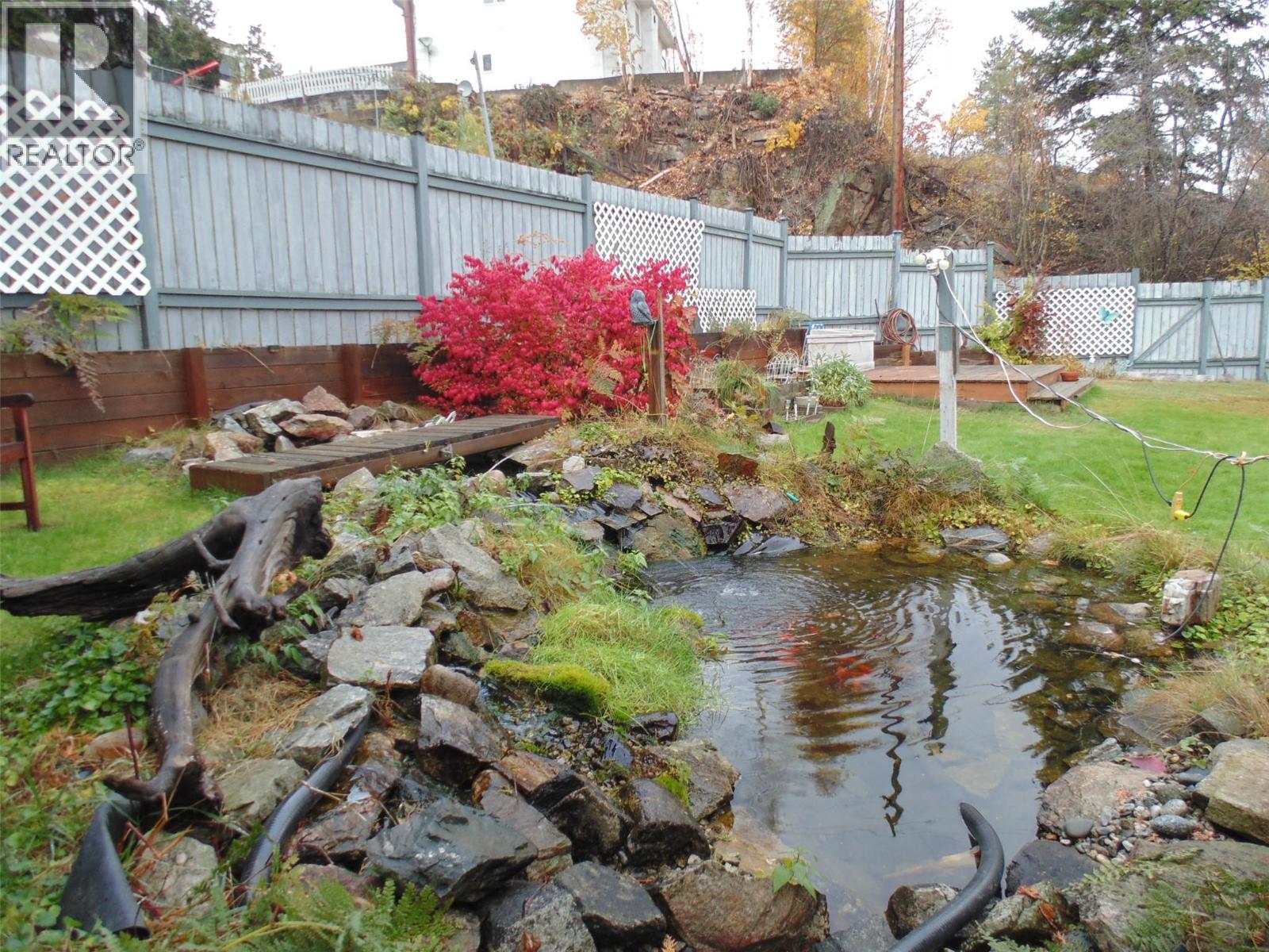 3304 8th Avenue, Castlegar, British Columbia  V1N 2Y4 - Photo 8 - 10367024