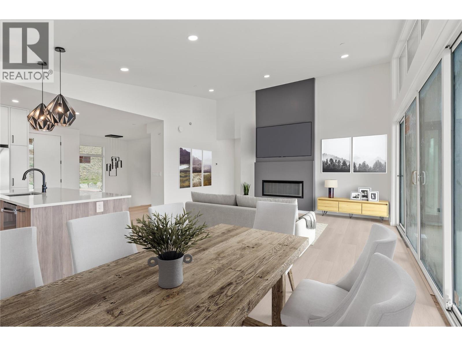 8820 Oxford Road, Vernon, British Columbia  V1H 2K8 - Photo 13 - 10367313