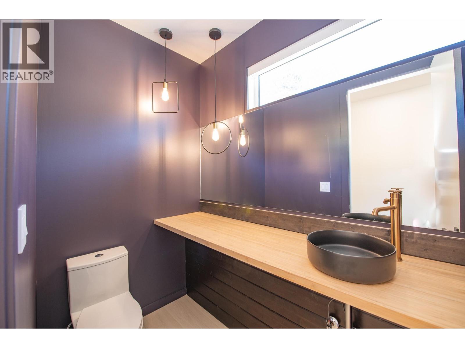 8820 Oxford Road, Vernon, British Columbia  V1H 2K8 - Photo 30 - 10367313