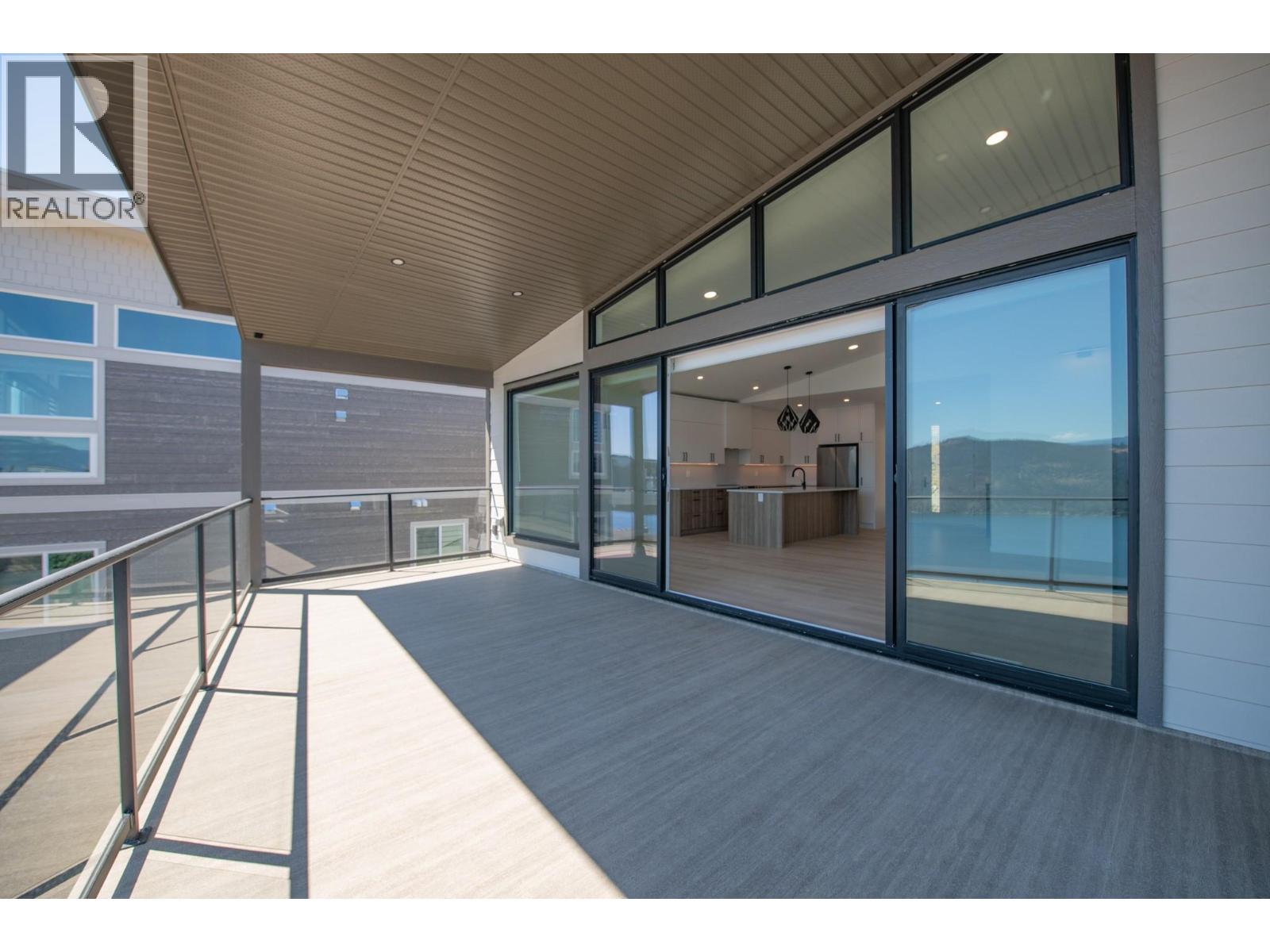 8820 Oxford Road, Vernon, British Columbia  V1H 2K8 - Photo 35 - 10367313