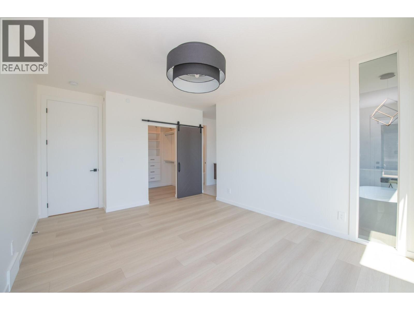 8820 Oxford Road, Vernon, British Columbia  V1H 2K8 - Photo 41 - 10367313