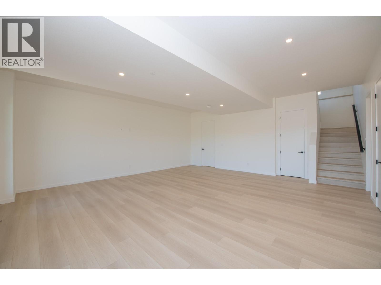 8820 Oxford Road, Vernon, British Columbia  V1H 2K8 - Photo 58 - 10367313