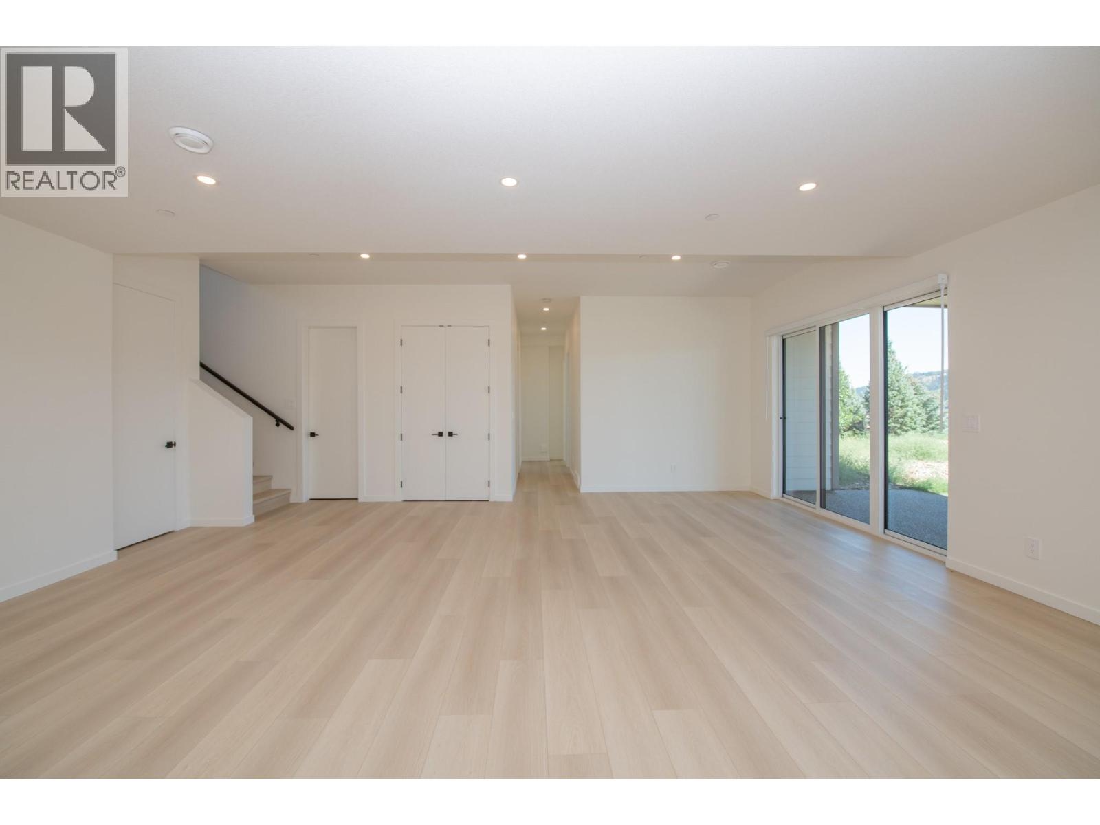 8820 Oxford Road, Vernon, British Columbia  V1H 2K8 - Photo 62 - 10367313