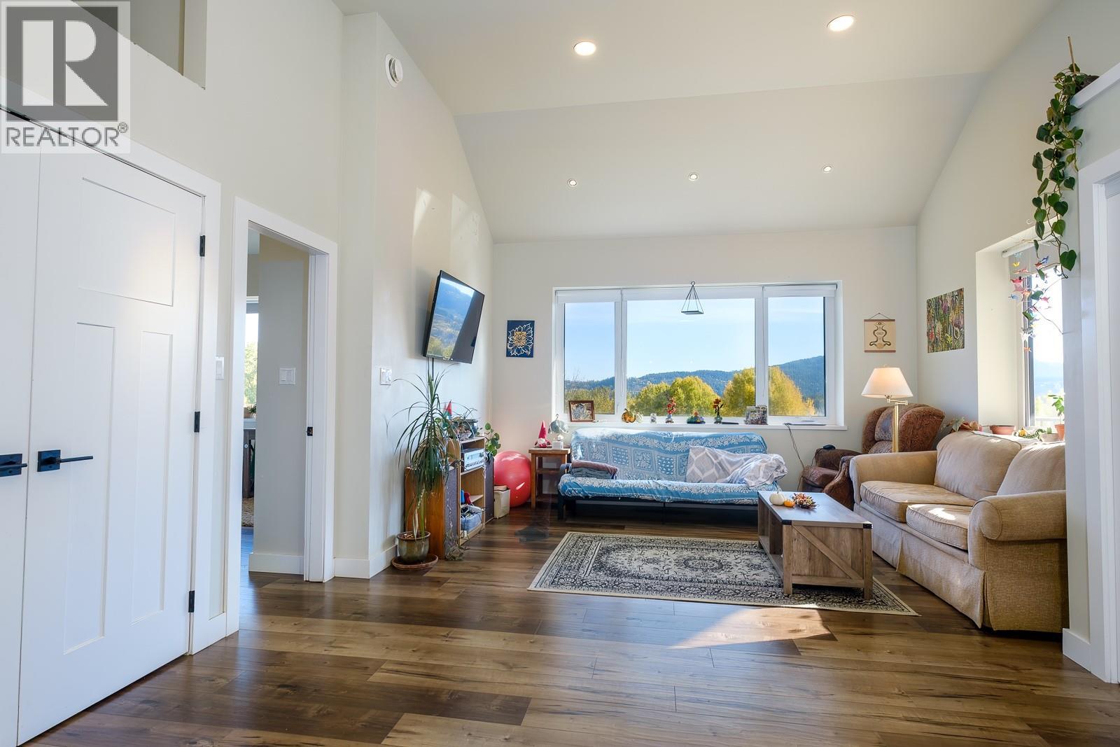 2302 Happy Valley Road, Rossland, British Columbia  V0G 1Y0 - Photo 67 - 10366069