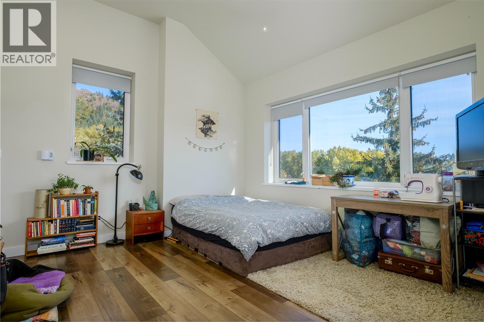 2302 Happy Valley Road, Rossland, British Columbia  V0G 1Y0 - Photo 68 - 10366069