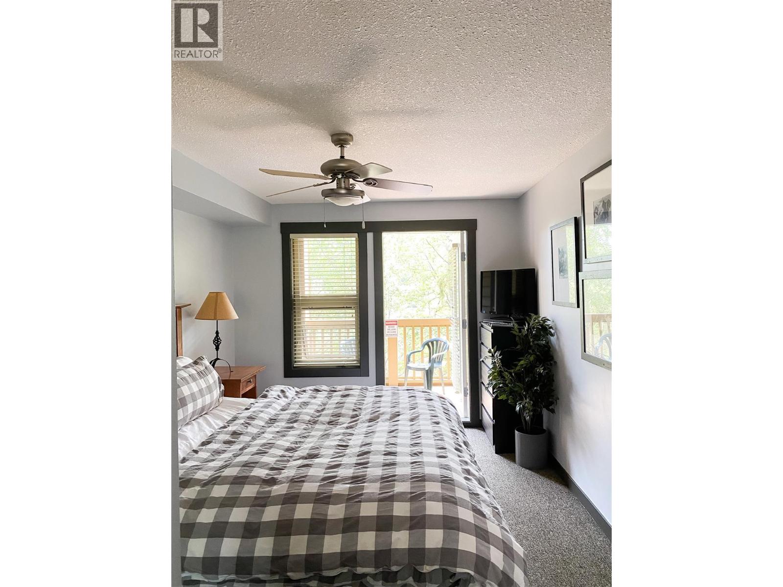 2070 Summit Drive Drive Unit# 306, Panorama, British Columbia  V0A 1T0 - Photo 14 - 10366614