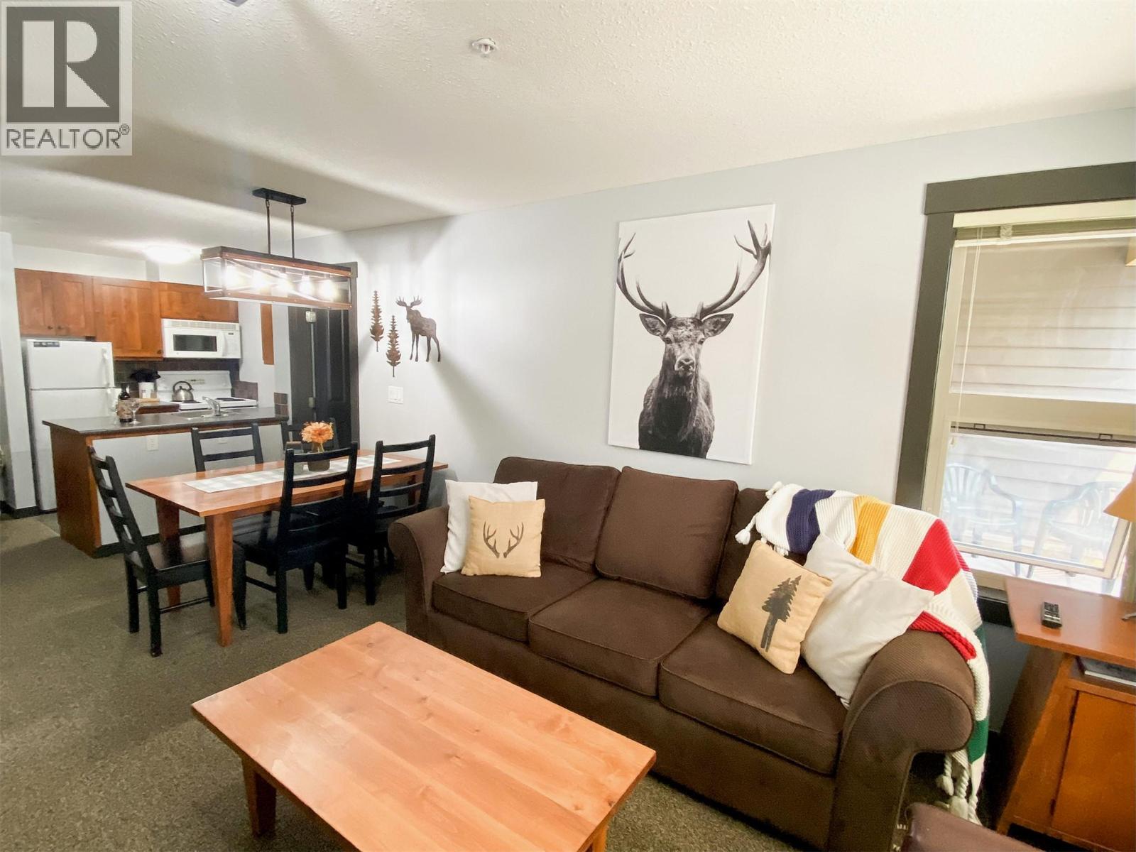 2070 Summit Drive Drive Unit# 306, Panorama, British Columbia  V0A 1T0 - Photo 2 - 10366614