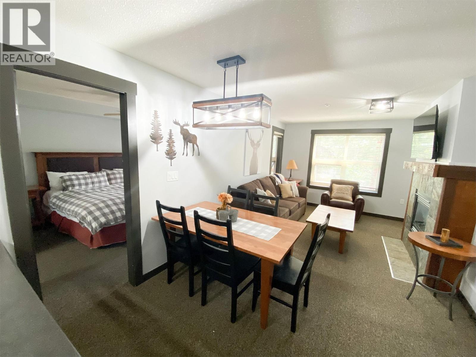 2070 Summit Drive Drive Unit# 306, Panorama, British Columbia  V0A 1T0 - Photo 7 - 10366614