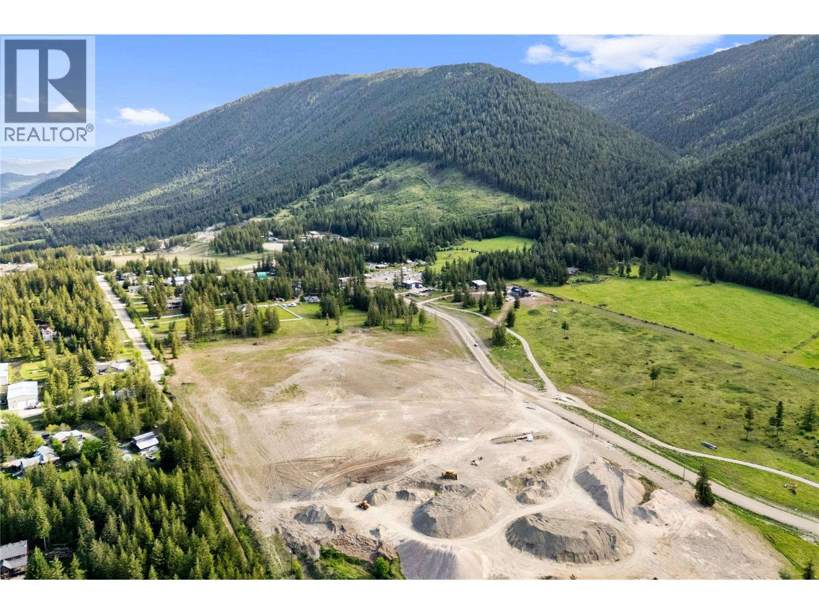 3438 Roberge Road, Tappen, British Columbia  V0E 2X2 - Photo 16 - 10367256