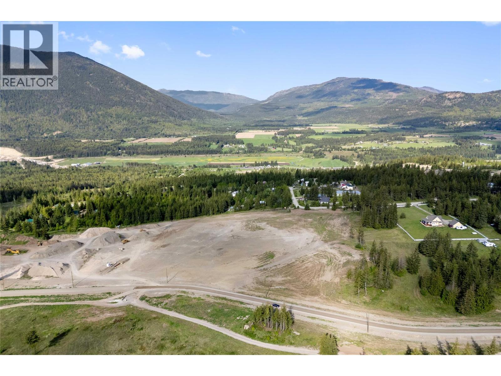 3682 Ford Road, Tappen, British Columbia  V0E 2X2 - Photo 11 - 10367144