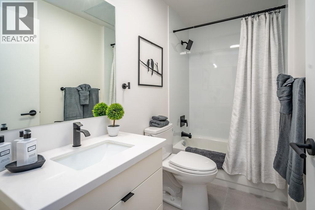 514 Victoria Street Unit# 209, Nelson, British Columbia  V1L 4K8 - Photo 14 - 10367354