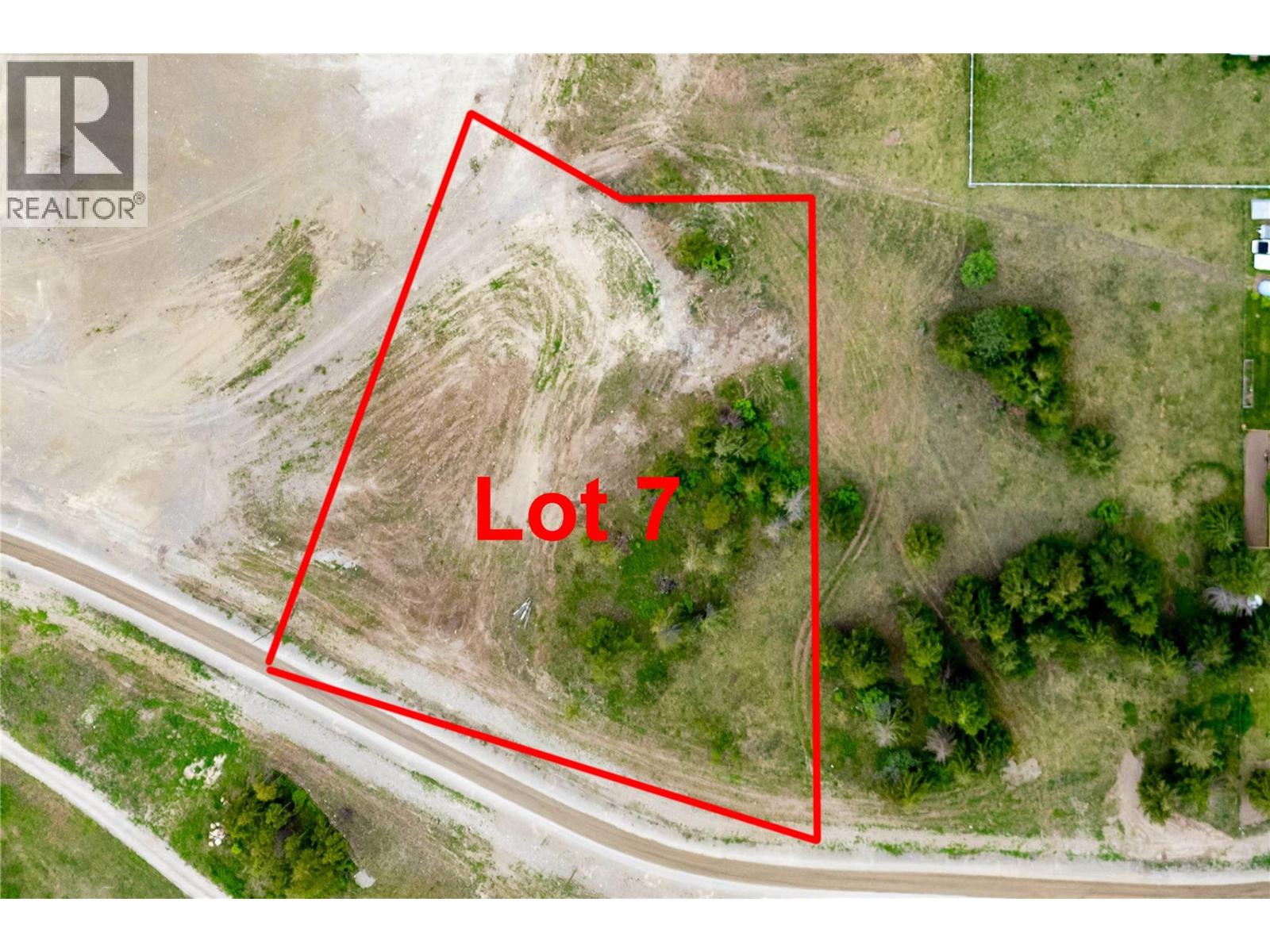 3690 Ford Road, Tappen, British Columbia  V0E 2X0 - Photo 2 - 10367140