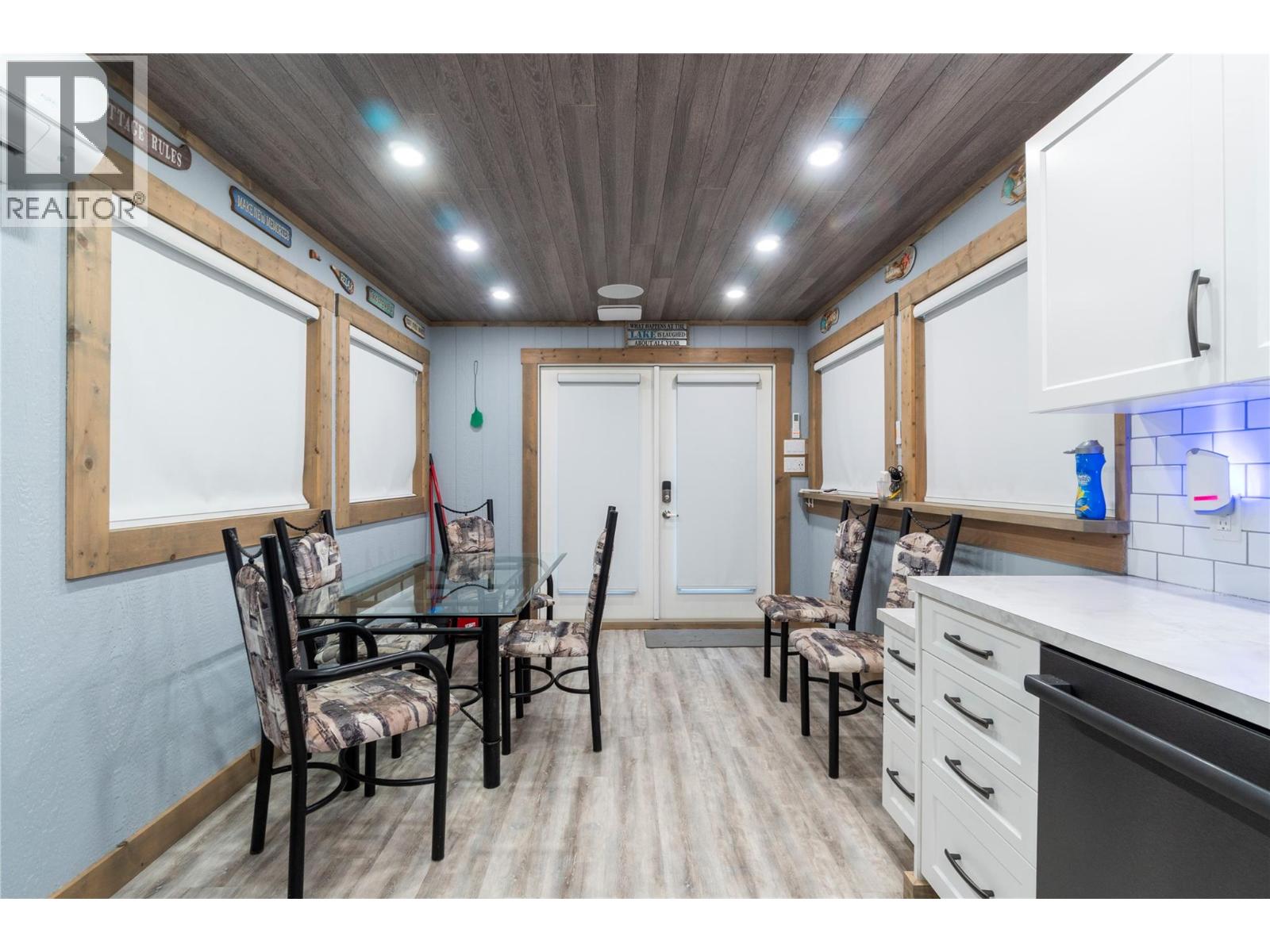 5368 Pierres Point Road Nw, Salmon Arm, British Columbia  V1E 4M2 - Photo 24 - 10367350