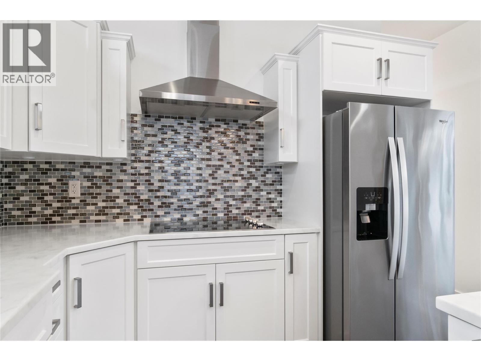 5368 Pierres Point Road Nw, Salmon Arm, British Columbia  V1E 4M2 - Photo 34 - 10367350